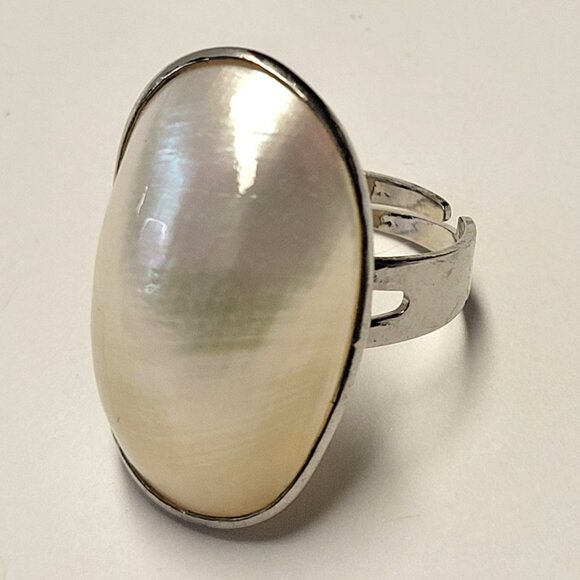 Mother of Pearl Adjustable Ring, Oval Mother of Pearl Ring - Picture 2 of 14